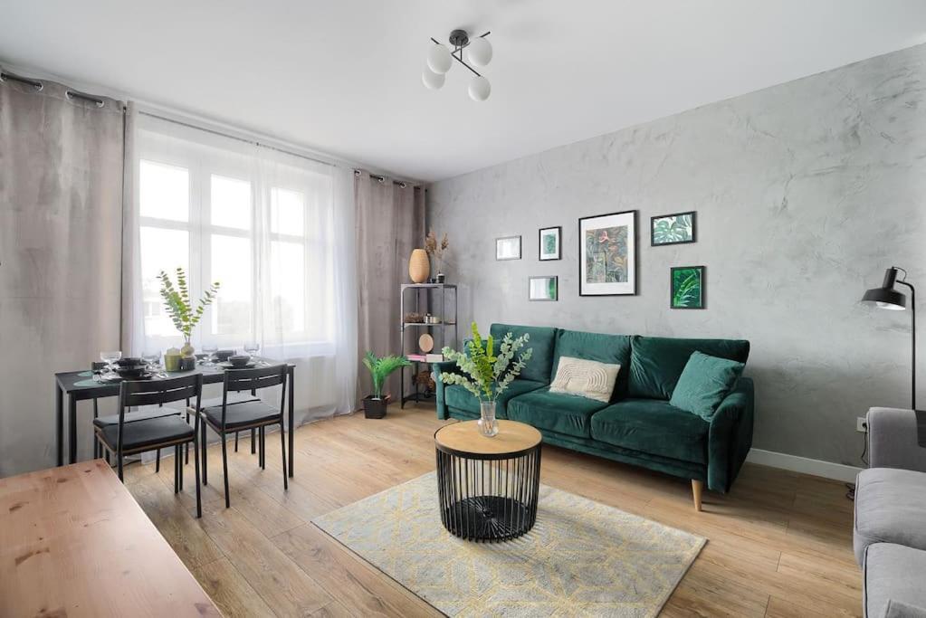 Apartamento Urban Garden Hetmanska 3 Poznan Exterior foto